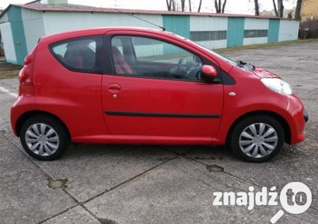 Szyba boczna tylna lewa Peugeot 107 FL II